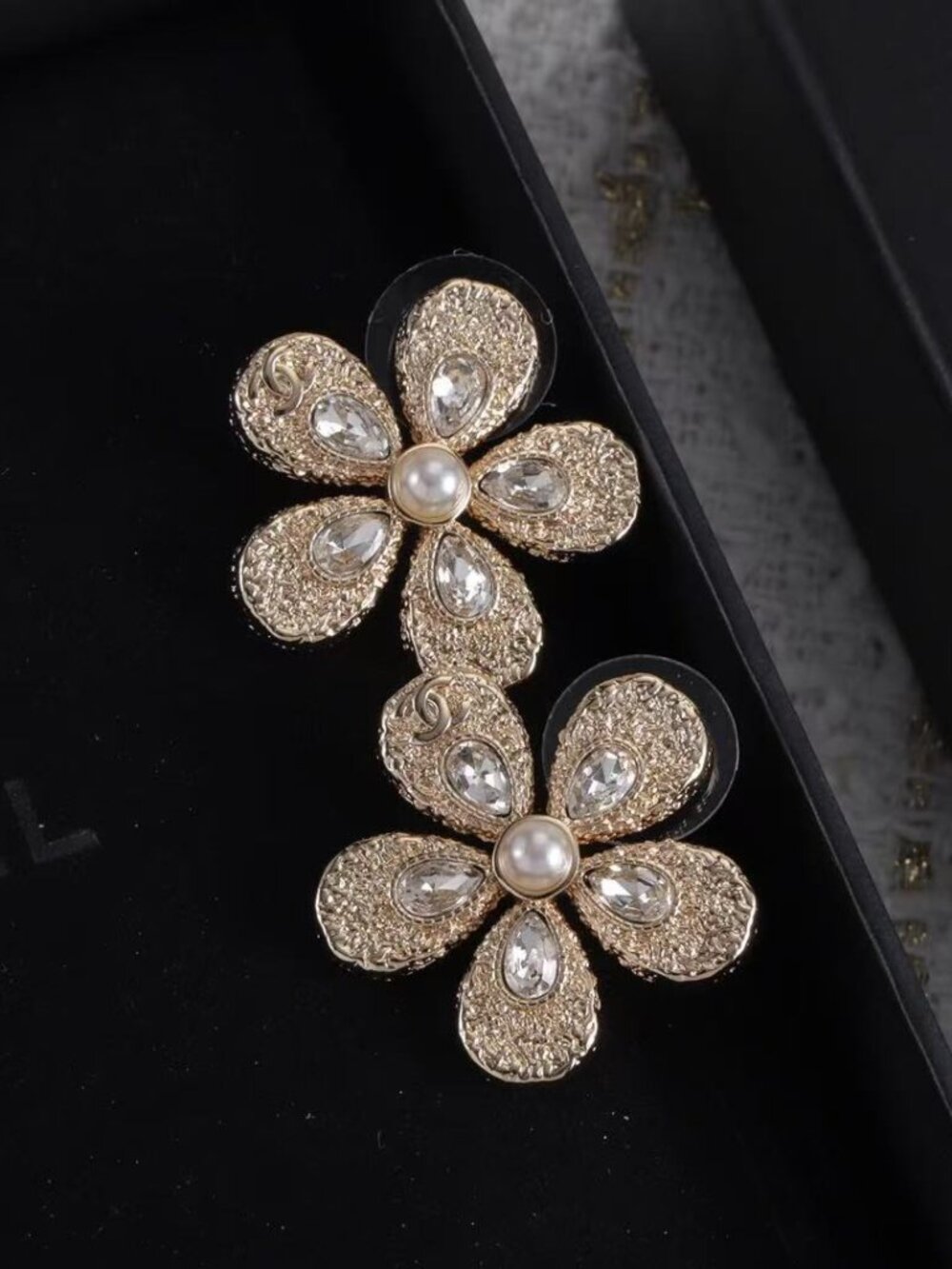 Like-New Chanel Flower-Shaped Crystal & Pearl Stud Earrings